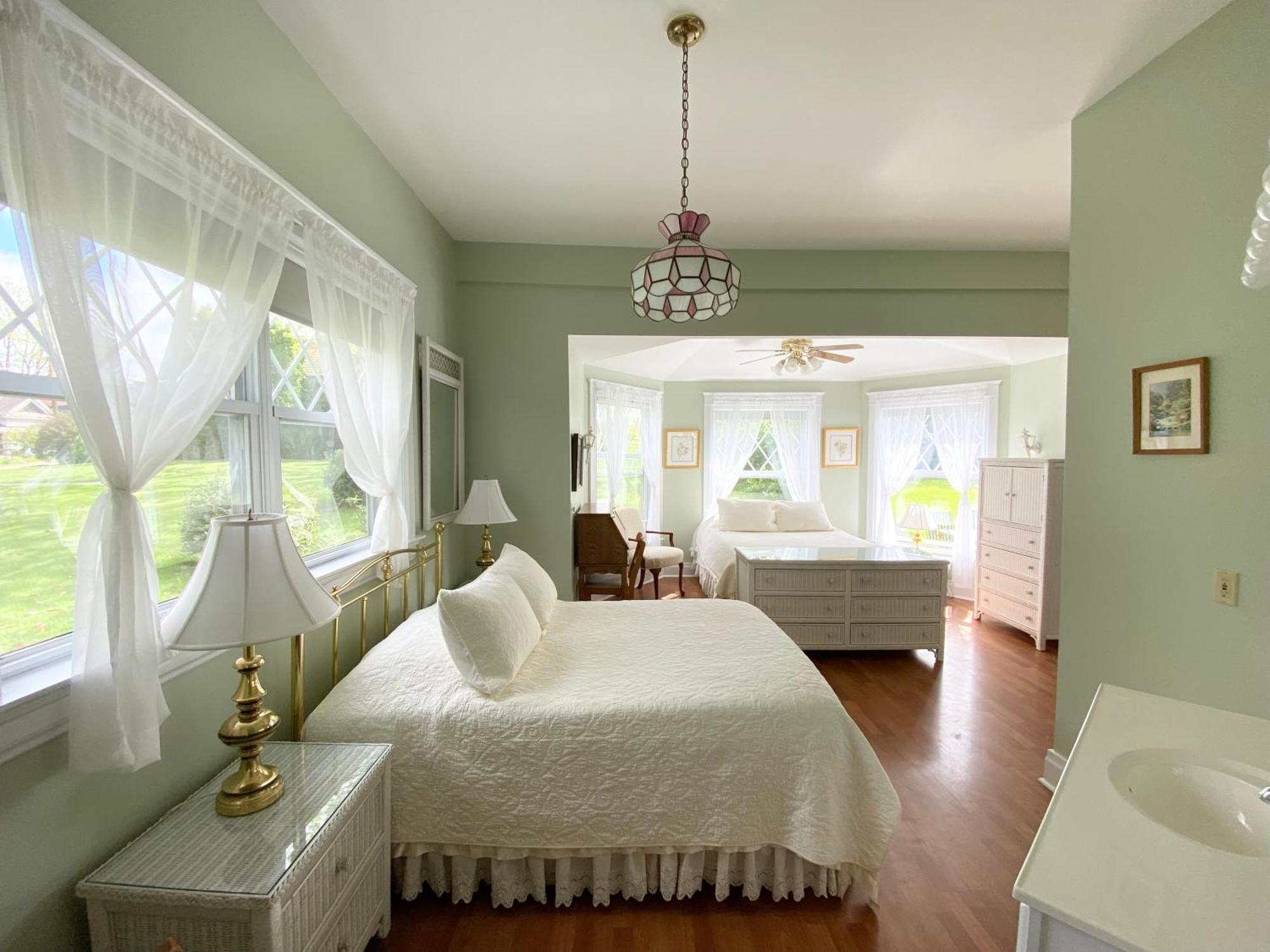 Friendly City Inn B&B Harrisonburg Bagian luar foto