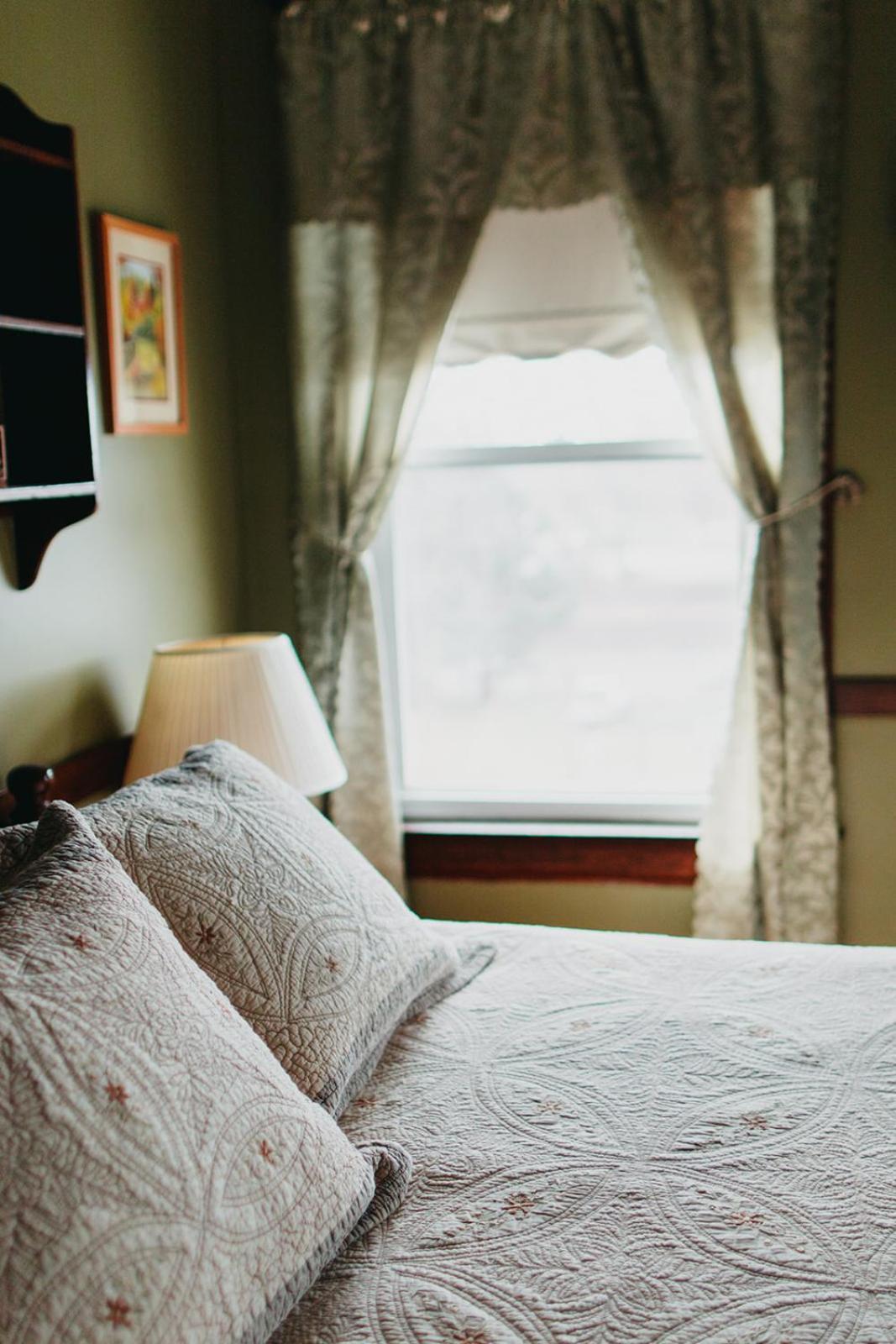 Friendly City Inn B&B Harrisonburg Bagian luar foto
